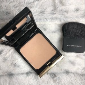 Powdered foundation